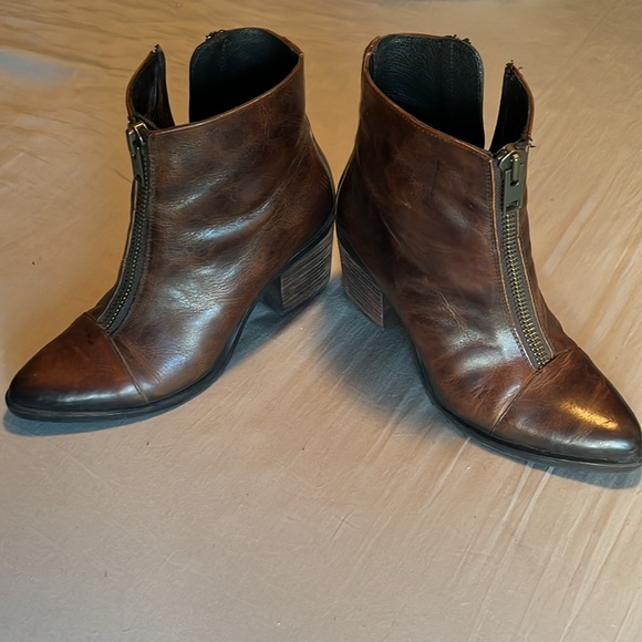 Freebird - Claire - Picture 9 of 9